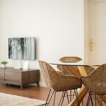 Cozy Sea View Apartment Near City & Airport Ponta Delgada  Luaran gambar