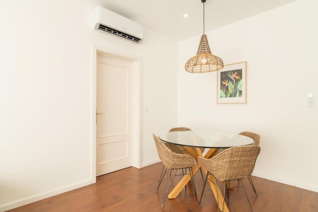 Cozy Sea View Apartment Near City & Airport Ponta Delgada  Luaran gambar